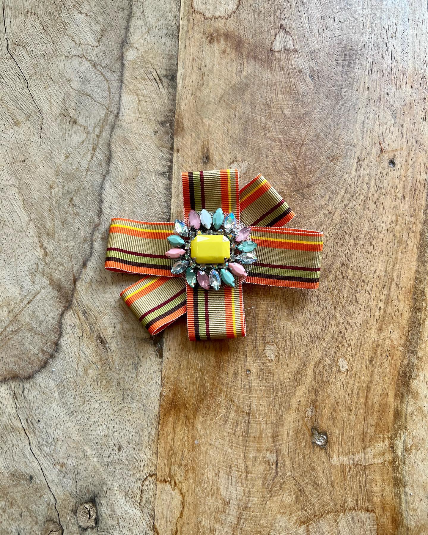 Spilla Gioiello con Gros Grain Colorato